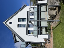 Blick vom Garten auf Wohnung (unten)